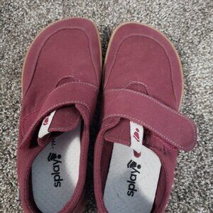 Brand New Splay Barefoot Shoes Women's US 9